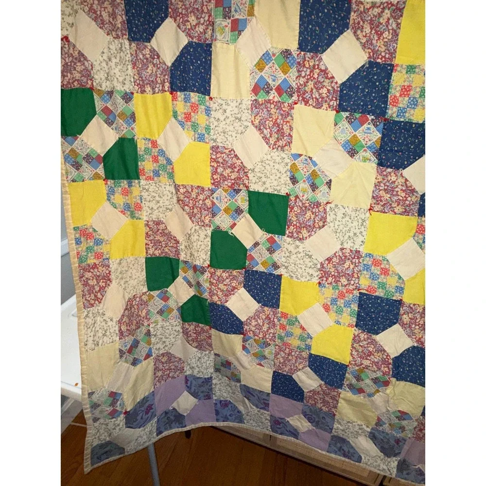 Vintage Handmade Hand stitched Patchwork Quilt Folk Art‎ Throw Blanket